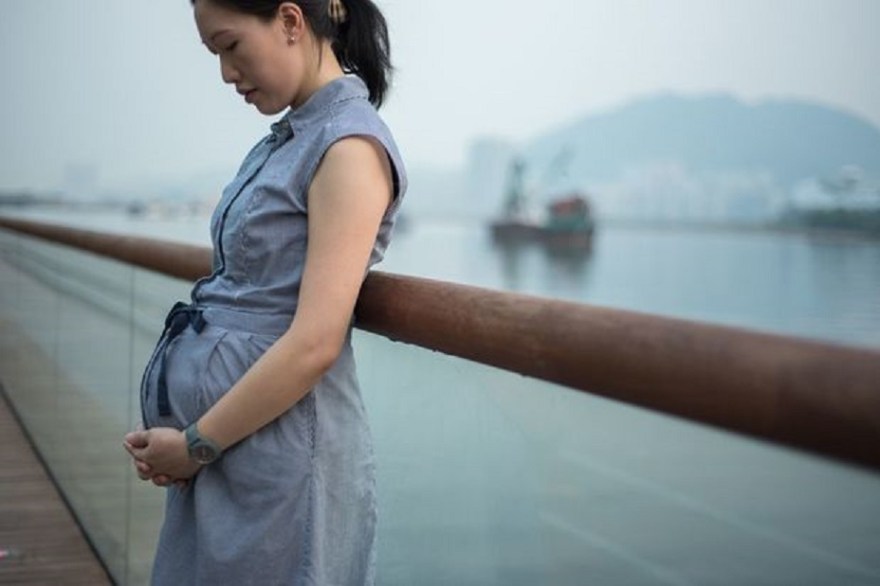 femeie_insarcinata_China_levifbe