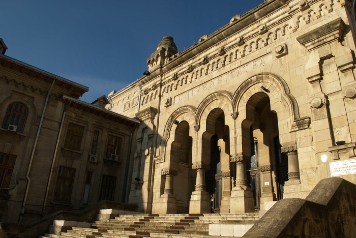 Căminul nou, de 5 milioane de euro, în care nu au acces studenții. În schimb, sunt cazate persoane&nbsp;necunoscute